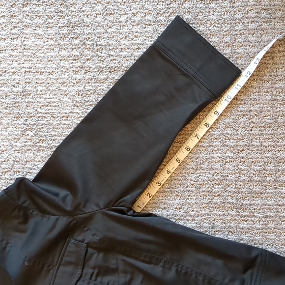 RENUAR COLLECTION Women's Black Cropped Jacket - 8 - Picture 12 of 12